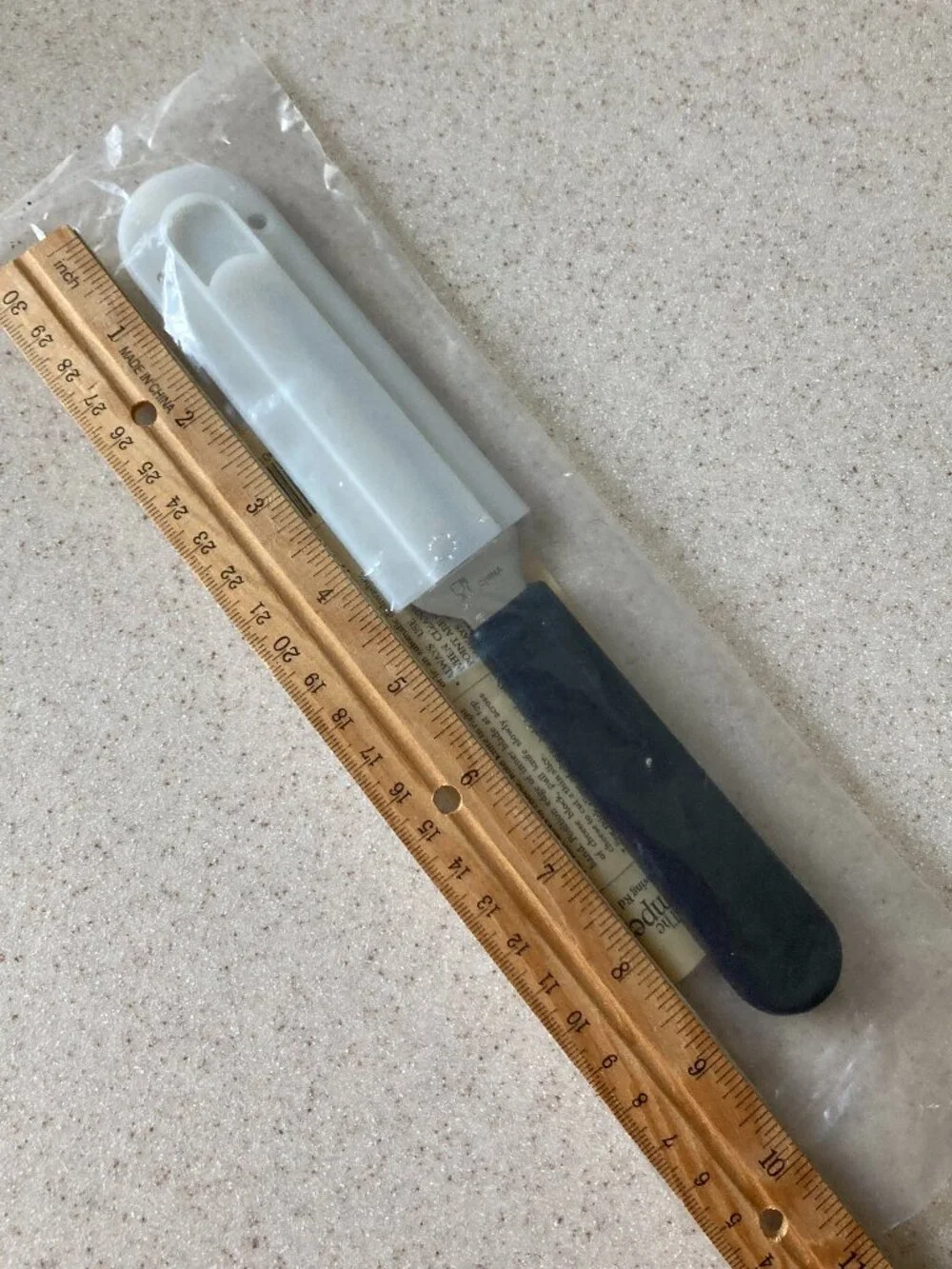 NIP Pampered Chef Cheese Knife #1125 With Safety Guard